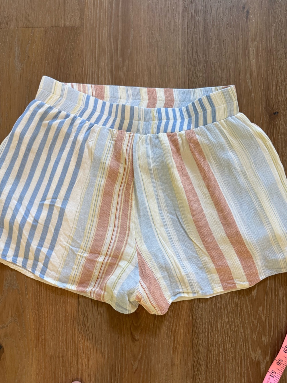 Vici Striped Pastel Women’s Shorts,Size L